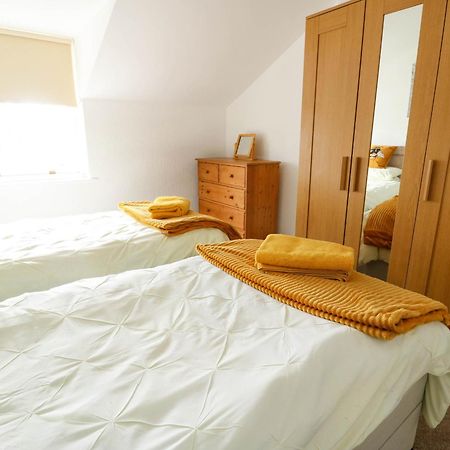 Llewelyn House Apartment ลันดิดโน ภายนอก รูปภาพ